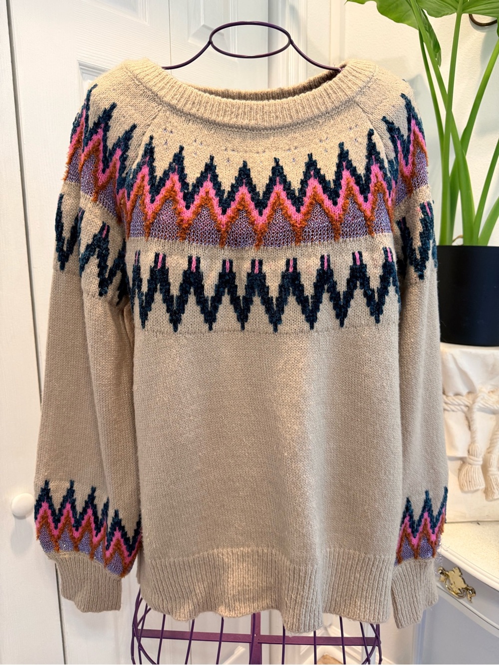 Cottage core Maurices Beige Fair Isle Crewneck Sweater with Navy & Pink Accents